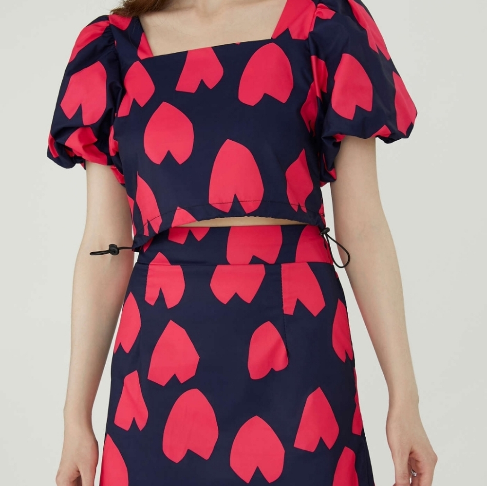 NWT Skirt (Hearts) Pink and Navy - Picture 3 of 9